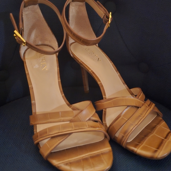 Ralph Lauren Brown Stiletto Heels with Strappy Design - Picture 9 of 9